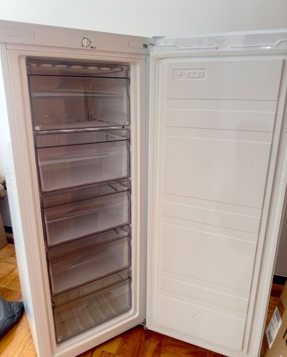 Arca frigorifica Vertical