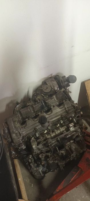 Vende-se peças motor 2.2 177 cv toyota avensis t25