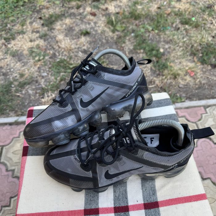 Кроссовки Nike Air Vapormax Grey, 38,5 размер, Оригинал, Кросівки