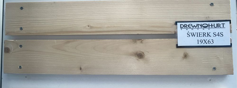 Deska czterostronnie strugana Świerk Skandynawski 19x63 dł. 2,44