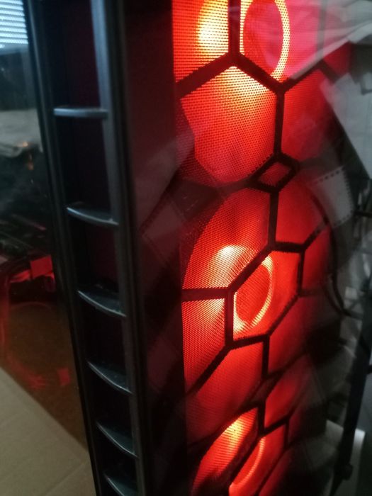 PC Gaming Intel i7-10700 . 16GB DDR4 , GTX Turbo 960 4GB , SSD NVMe 512 + 2TB , RGB