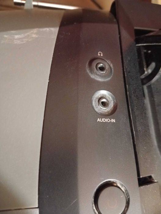Kultowy radioodtwarzacz CD firmy Philips, sprawny, korektor, podbicie basów