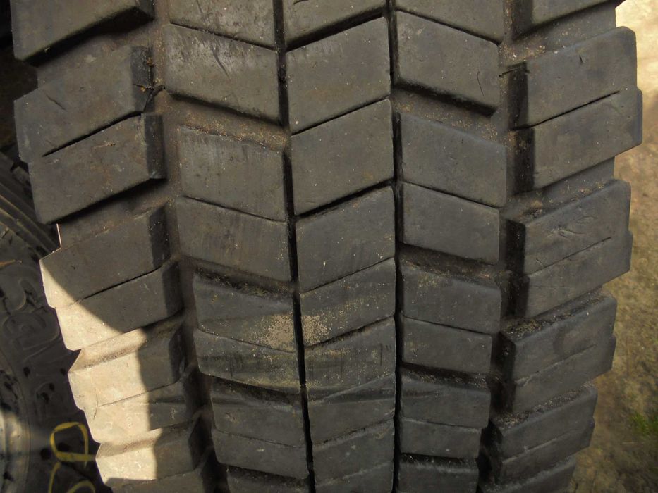 Opona 315/70R22.5 Uniroyal Monoply DH 100  (750 netto)