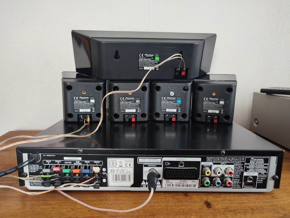 Pioneer reciver DV 404 k + pięć głośników, CD DVD USB HDMI radio