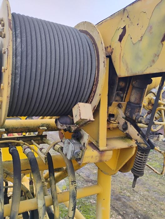 Wciągarka hydrauliczna dźwigu