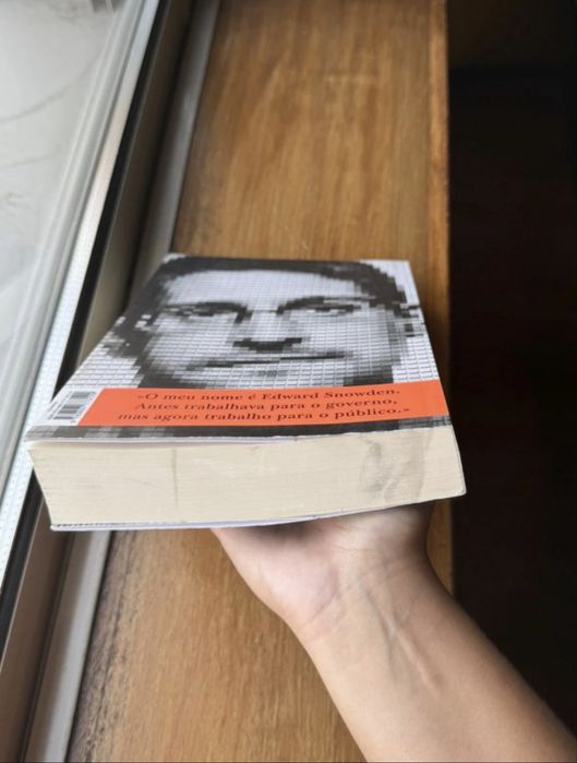 Livro Vigilância Massiva Registo Permanente