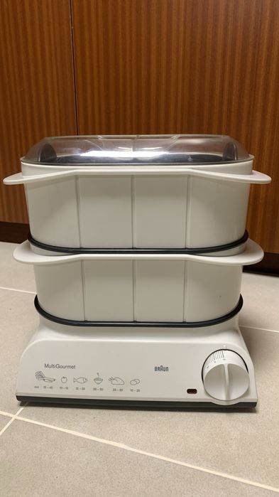 Maquina de cozer a vapor Braun Nova