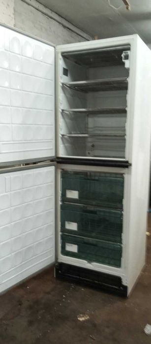 Морозильна камера з Європи з гарантією та доставкою