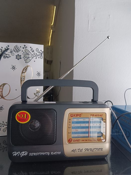 Радиоприемник радіоприймач радио радіо