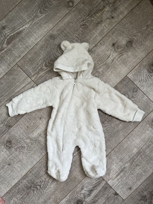 Продам махровий чоловічок на дівчинку у 56 розмірі