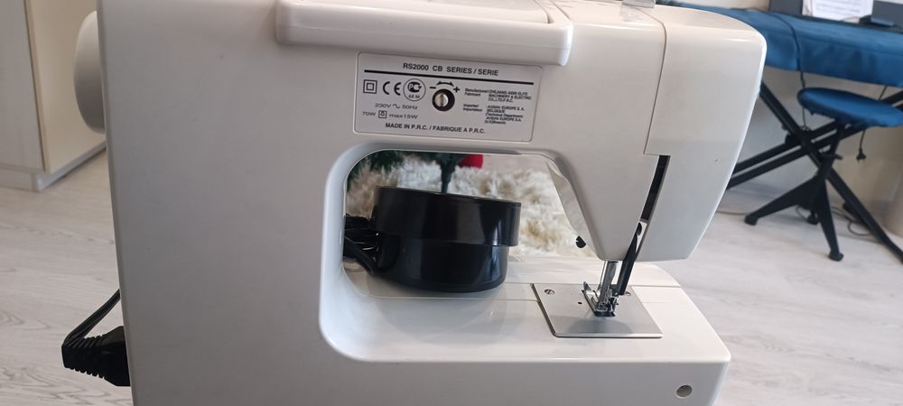 Швейная машинка тойота rs 2000