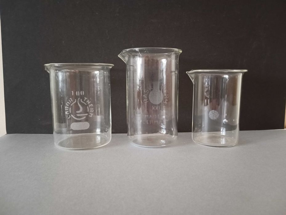 3 Copos de vidro térmico de laboratório da década de 70