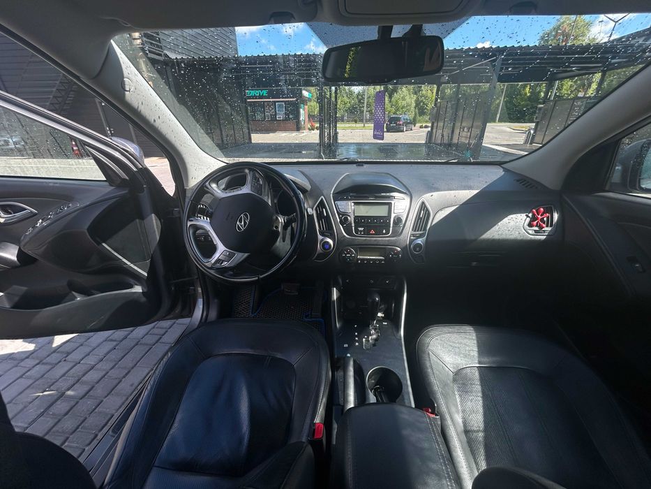 Hyundai ix35 2012 VIN TMAJU81VDCJ215684 фото оголошення 14 з 24