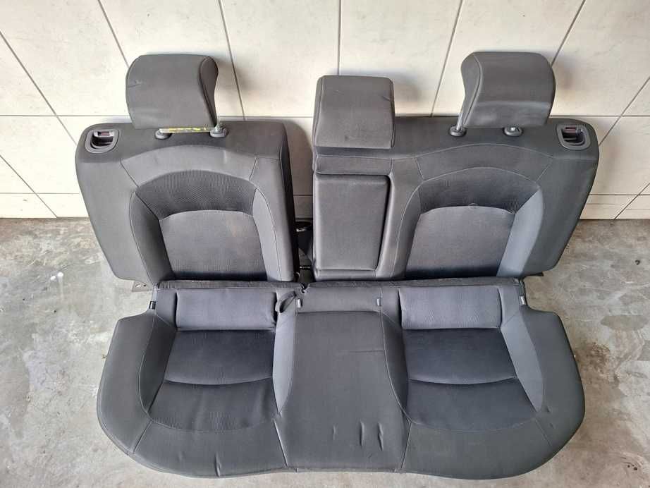 Nissan Qashqai J10 Lift Fotele Kanapa Tył