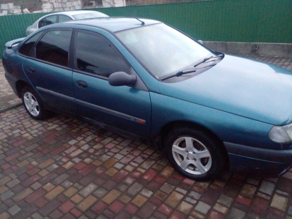 Renault laguna 1