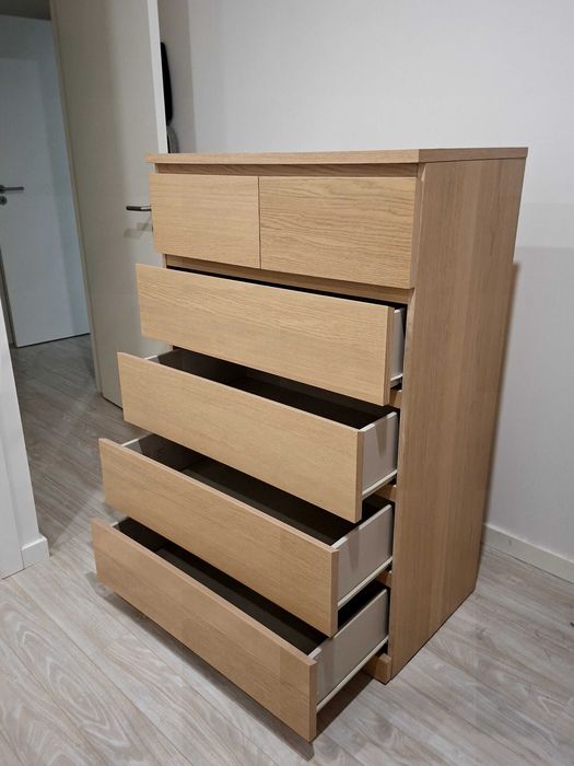 Móvel de arrumação impecável