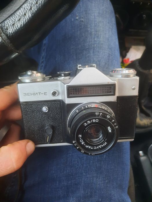 Фотоапарат ЗЕНИТ-Е