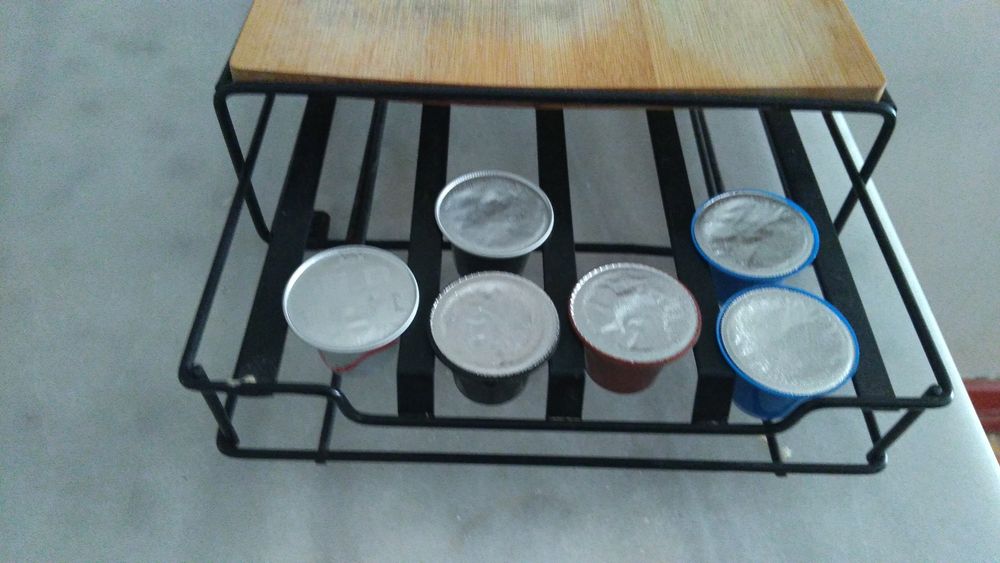 Gaveta/armário para ter sempre à mão as cápsulas de café Nespresso