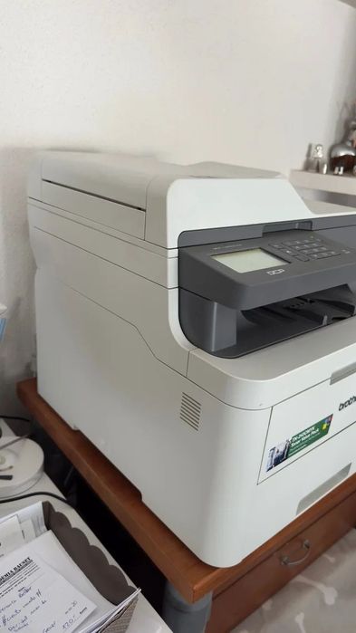Brother Impressora multifunções laser LED cores DCP-L3550CDW