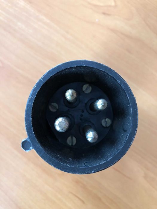 Wtyczka 4 pin do płyty grzewczej 32A 380V  wtyk