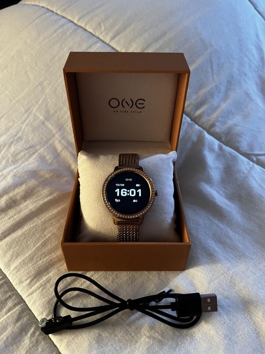 Smartwatch One ouro rosa
