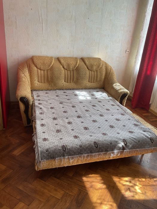 СРОЧНО комната ПАСТЕРА Медин диван и 2 кресла СВЕТ ВСЕГДА Любрй срок