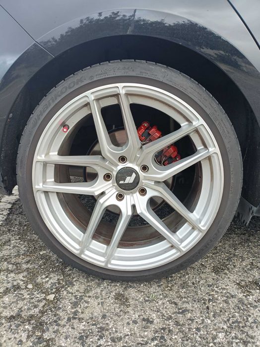 SEAT Leon ST 1.6TDi Style (Versão FR)