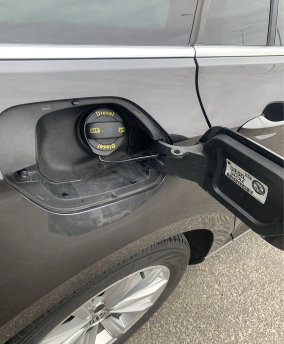 PASSAT B8  2.0TDI  highline