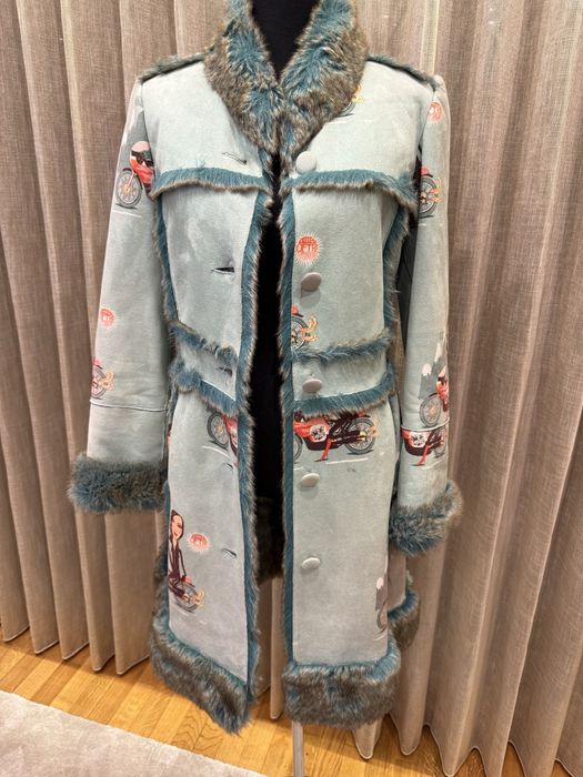 Roupa senhora como nova