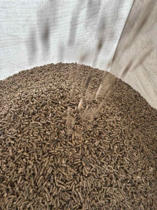 Пелета з деревини твердих порід