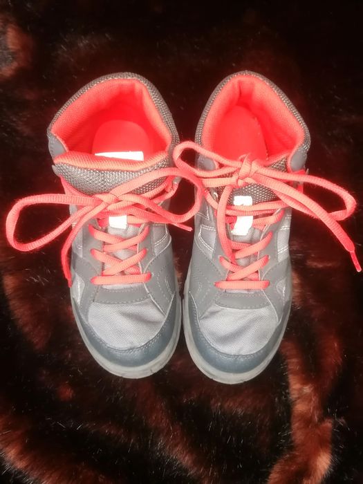 Ténis Quechua Decathlon 38