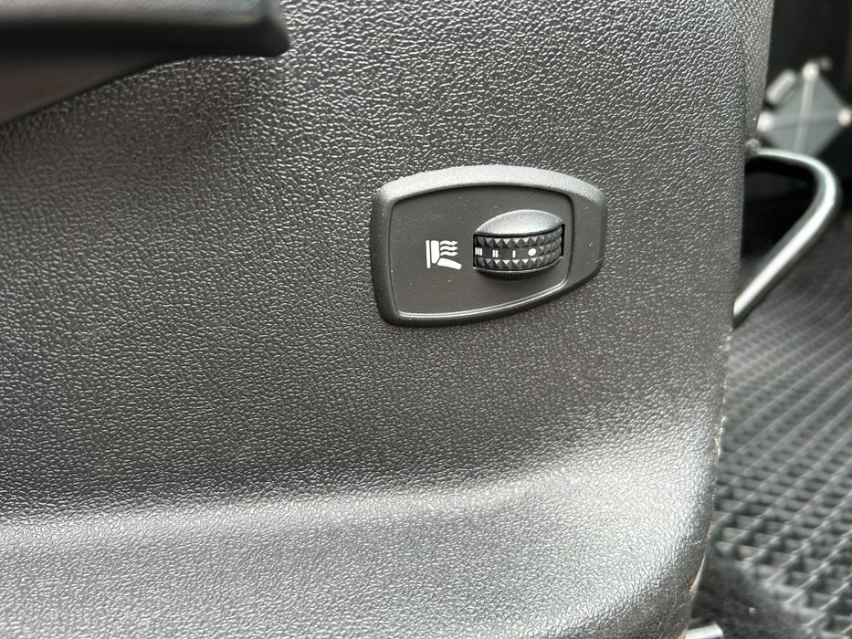 Renault Grand Scenic 1,5 дизель білий