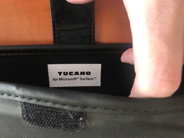 Portfolio-style laptop bag "TUCANO"64409363305985120