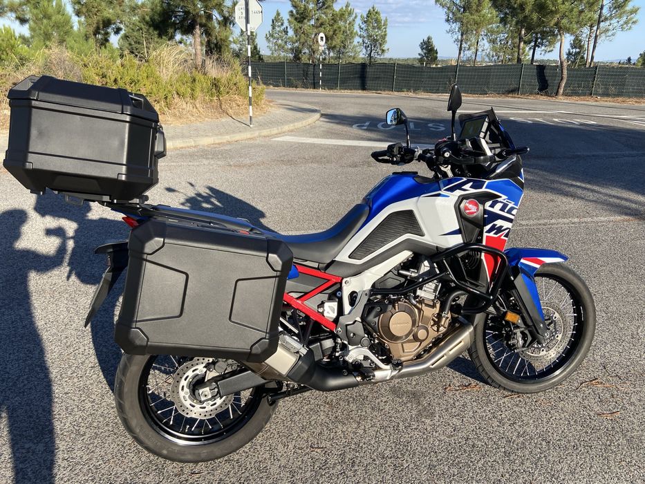 Honda crf 1100 africa twin