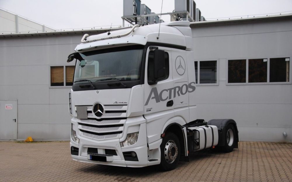 Mercedes-Benz