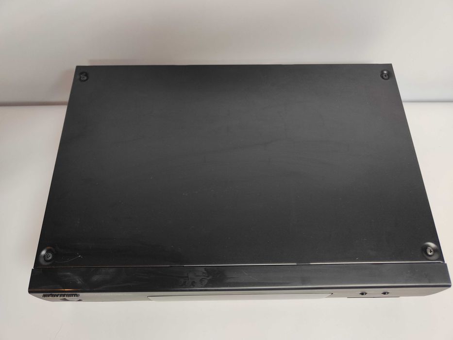 Tuner radiowy Universum T-155