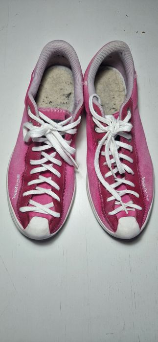 Scarpa 41.        .