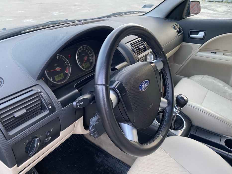 Ford Mondeo 2.0 дизель 2001 рік  Механіка Нерозмитнений