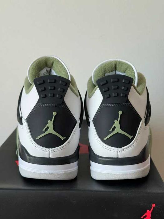 Nike „Oil Green” AIR Jordan 4 R.40