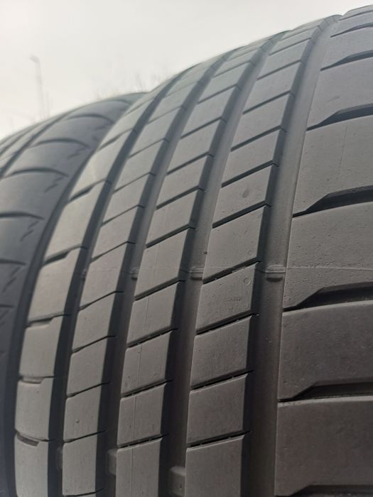 225/40/18 Sprzedam parę opon letnich Bridgestone Potenza