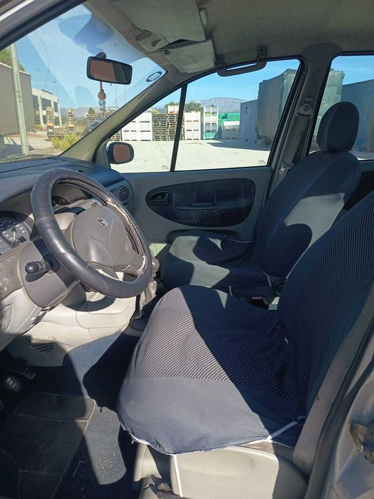 Renault Scenic 1,9dci 102cv