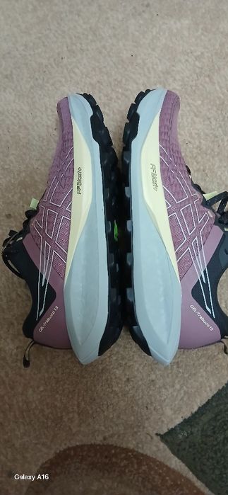 Кросівки Asics,р 40,оригінал