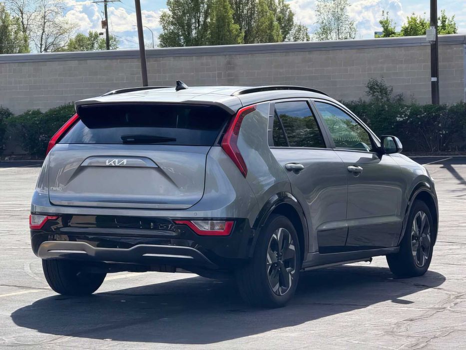 Kia Niro EV Wind      2023
