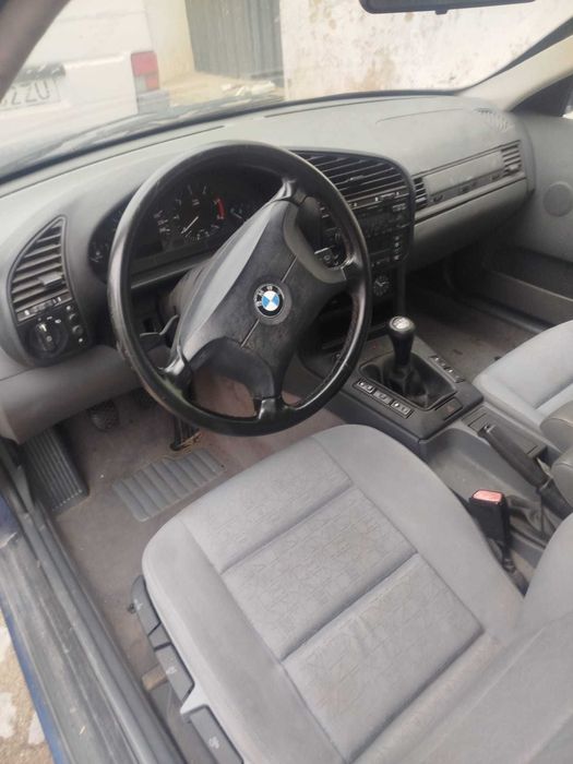 Bmw 318 TDS para peças