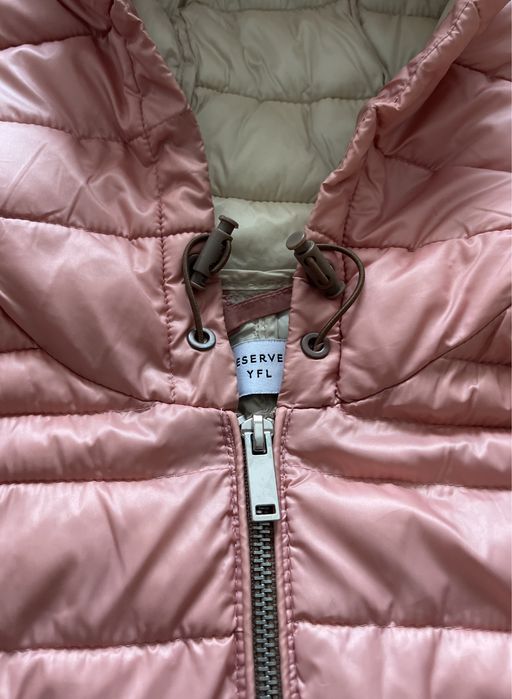 Różowa, przejściowa, pikowana kurtka z kapturem, reserved, S