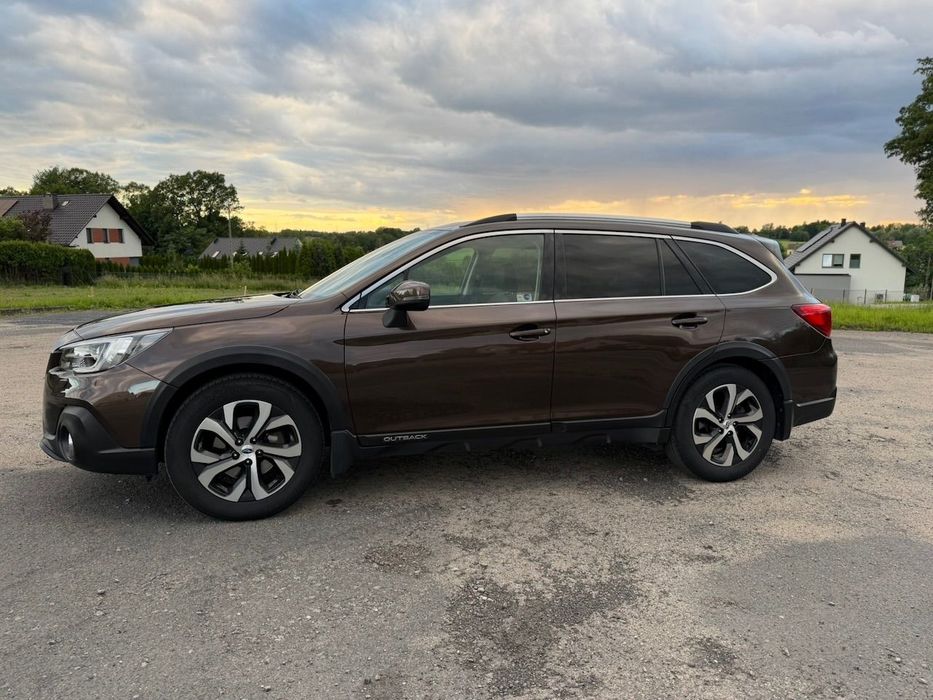 Subaru Outback Subaru Outback 2.5 Exclusive 2018 rejestracja 2019 FV 23%