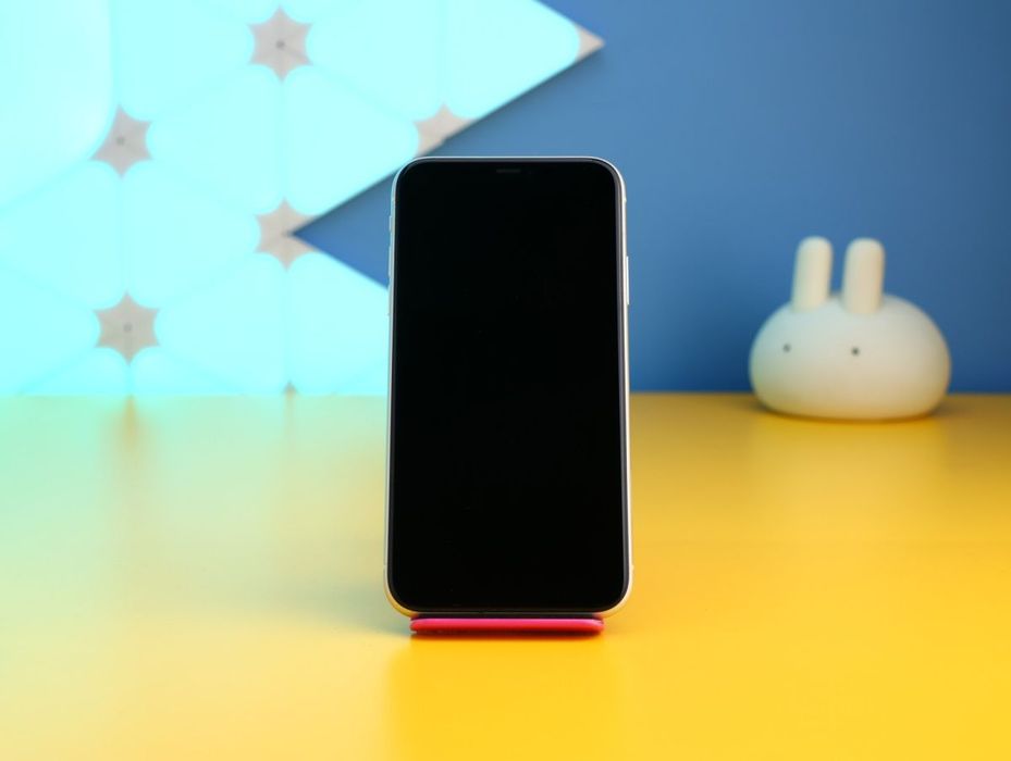Смартфон Apple iPhone 11 128GB White (178343) Б/У З ГАРАНТІЄЮ