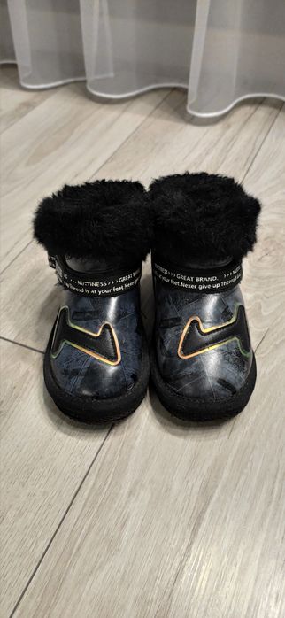 Уги дитячі розмір 30