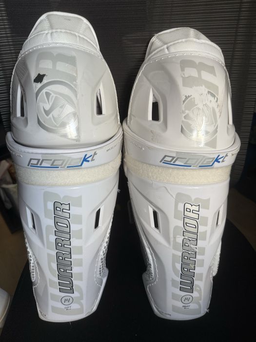 Хокейні наколінники