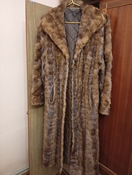 Шуба норкова,р50,натуральна